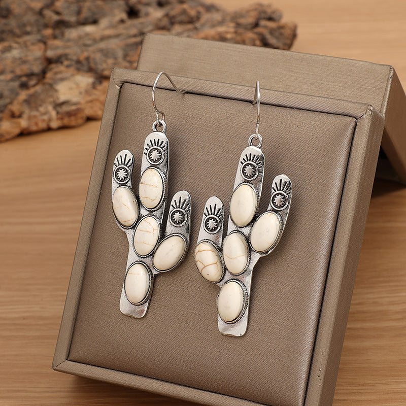 Zarte handwerkliche Ohrring