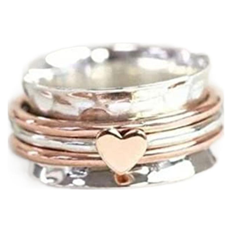 Zarte handwerkliche Ring