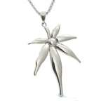 Zarte handwerkliche Halskette