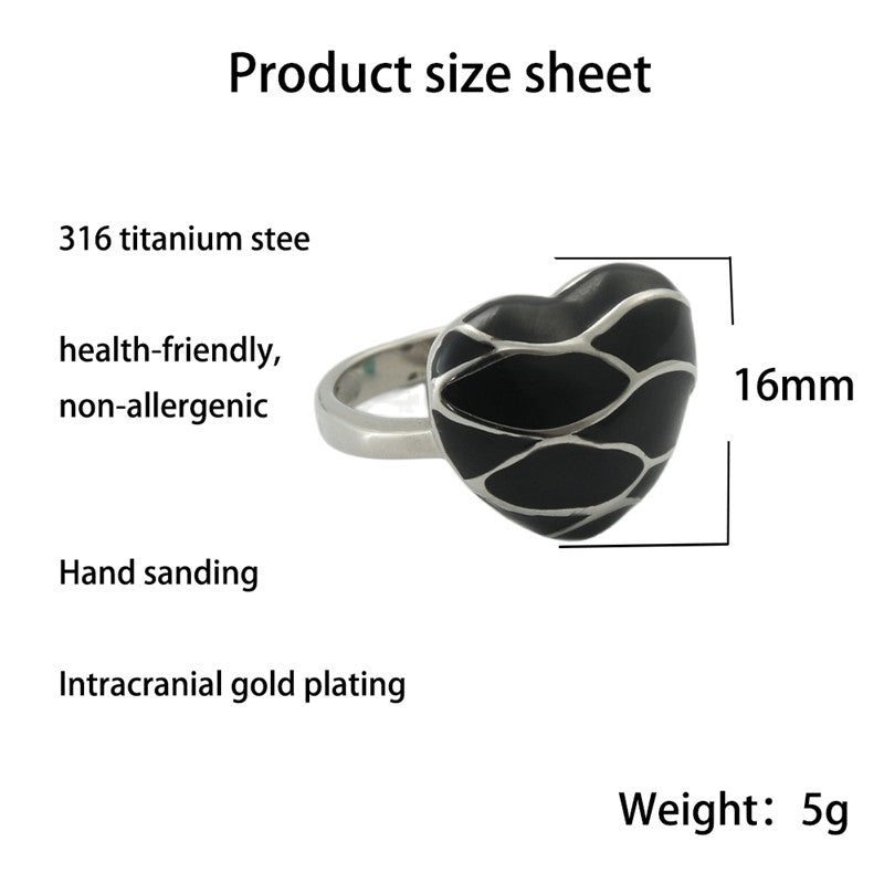 Zarte handwerkliche Ring