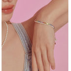 Schöne Armband mit einzigartigem Stil