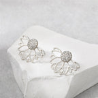 Atemberaubende Ohrring für den Alltag