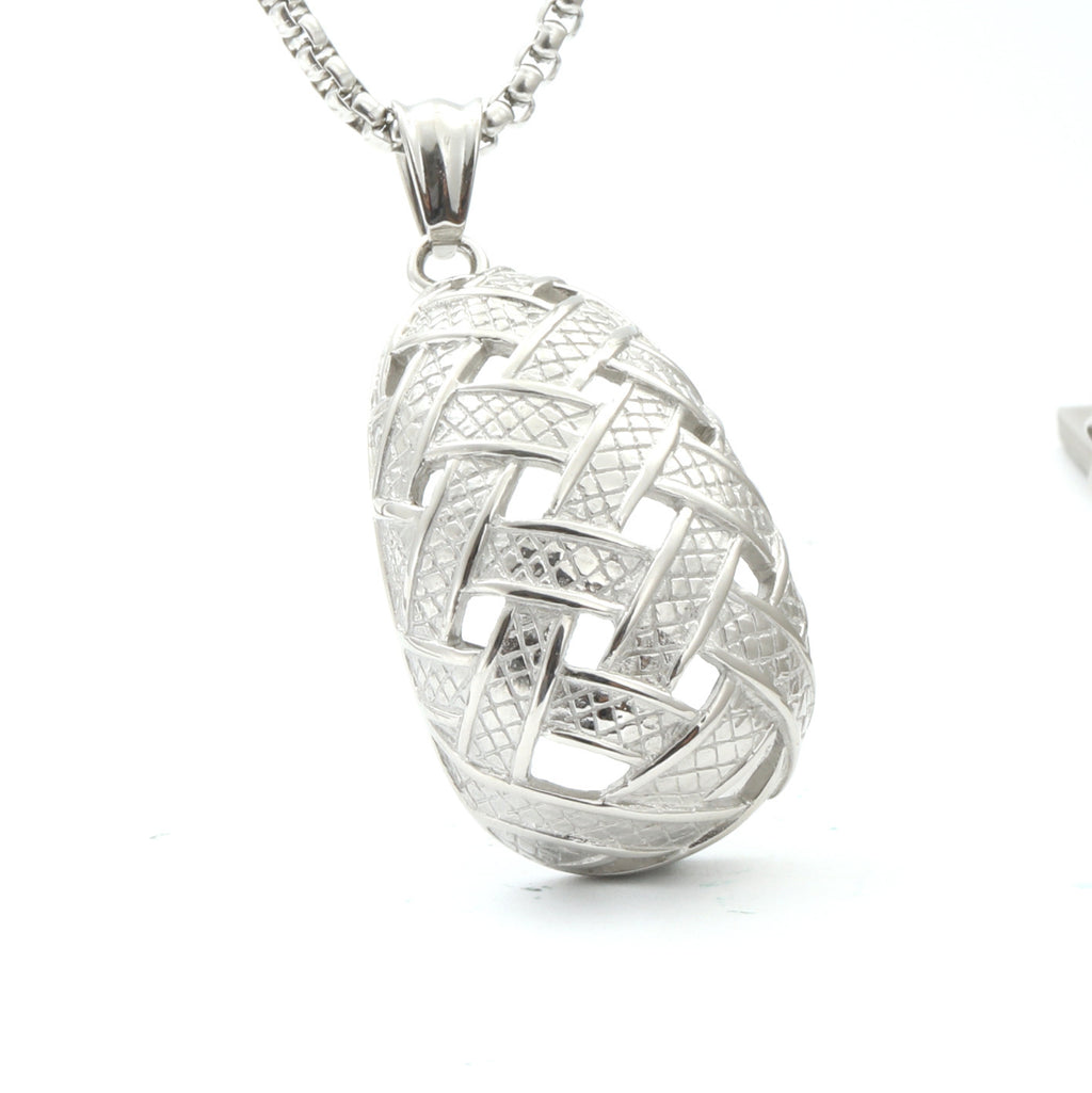 Schöne Halskette mit einzigartigem Stil