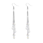 Zarte handwerkliche Ohrring