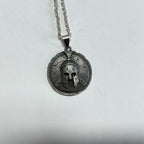 Zarte handwerkliche Halskette