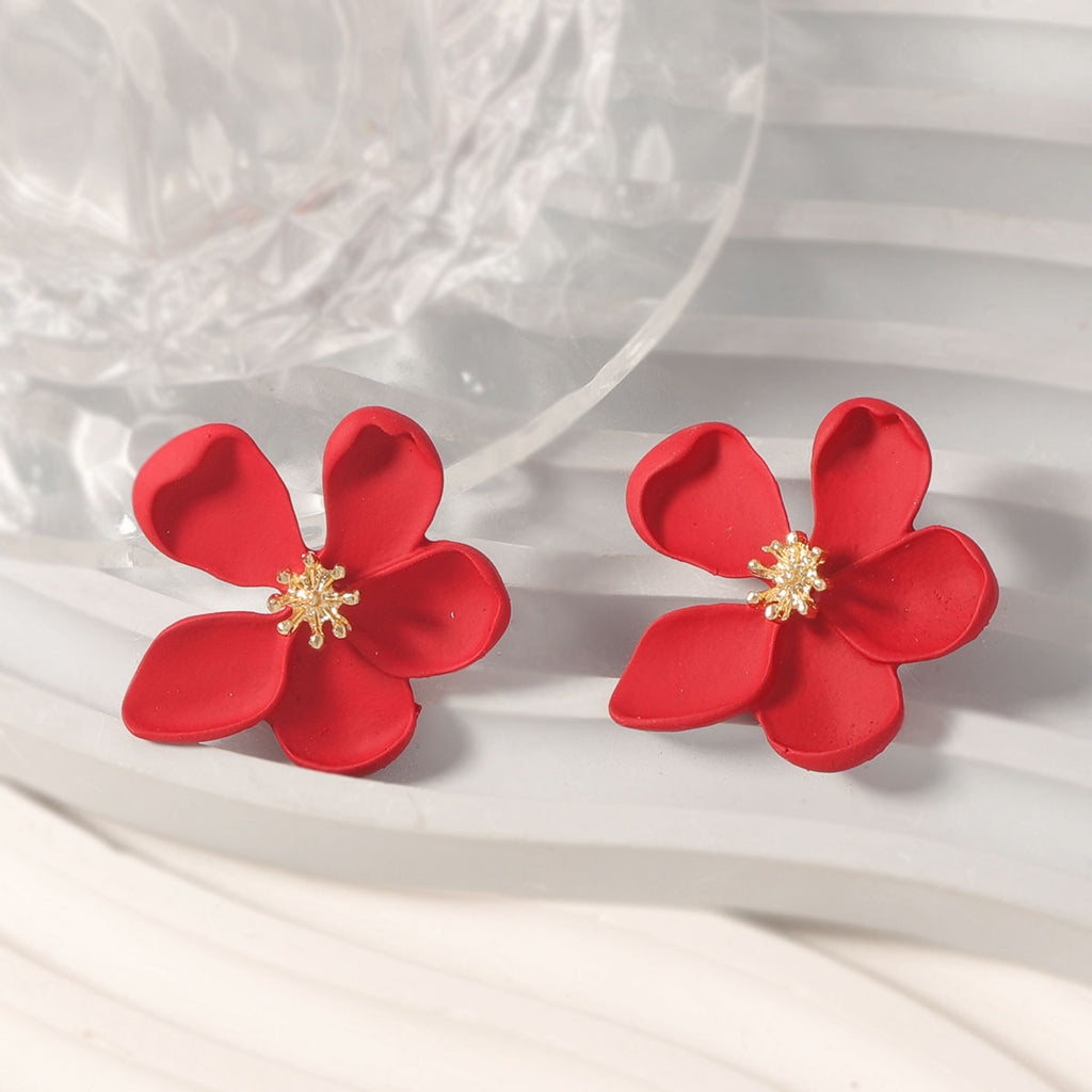 Atemberaubende Ohrring für den Alltag