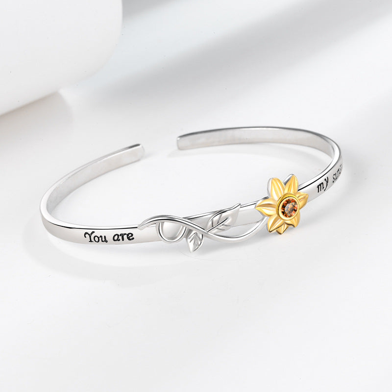 Zarte handwerkliche Armband