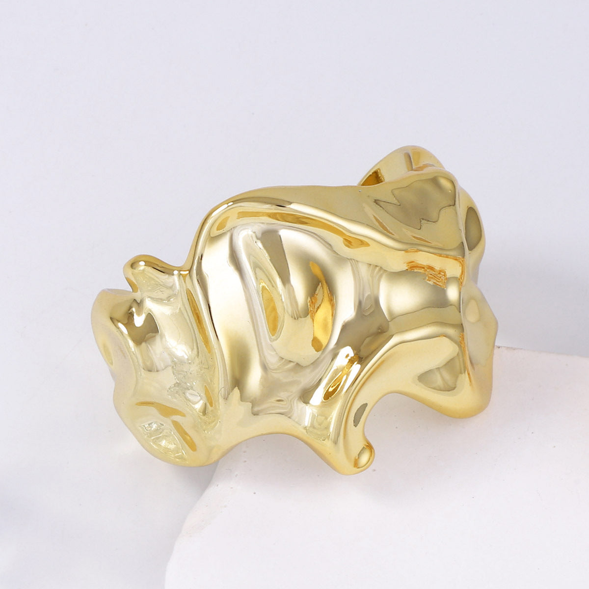 Zarte handwerkliche Armband