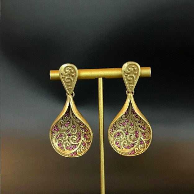 Atemberaubende Gold Ohrring für den Alltag