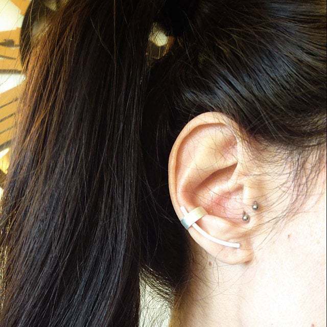 Zarte handwerkliche Ohrring