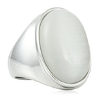 Zarte handwerkliche Ring