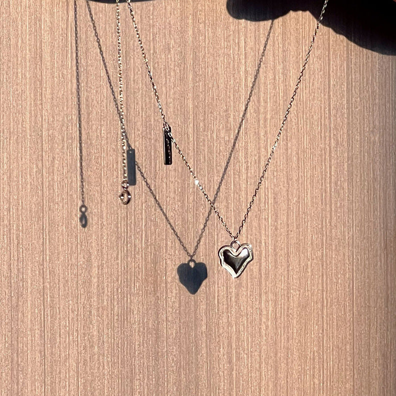 Schöne Halskette mit einzigartigem Stil