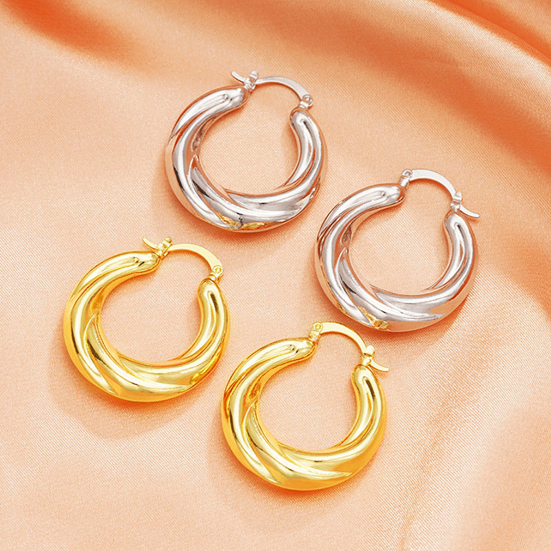 Atemberaubende Ohrring für den Alltag