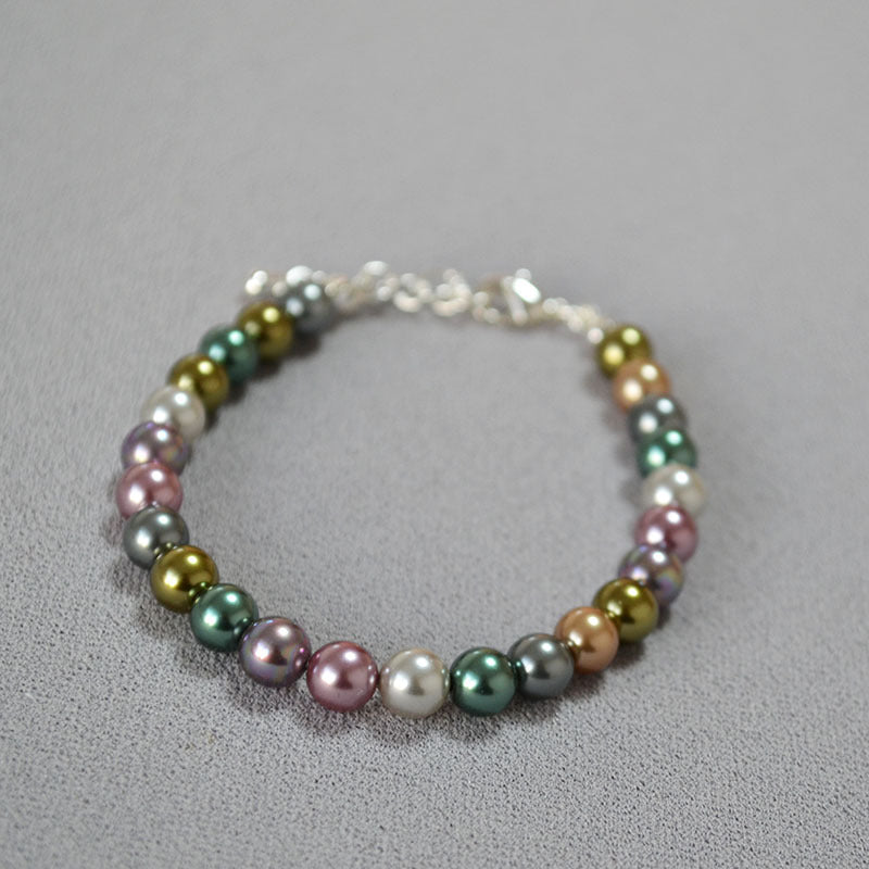 Schöne Perlen Halskette mit einzigartigem Stil