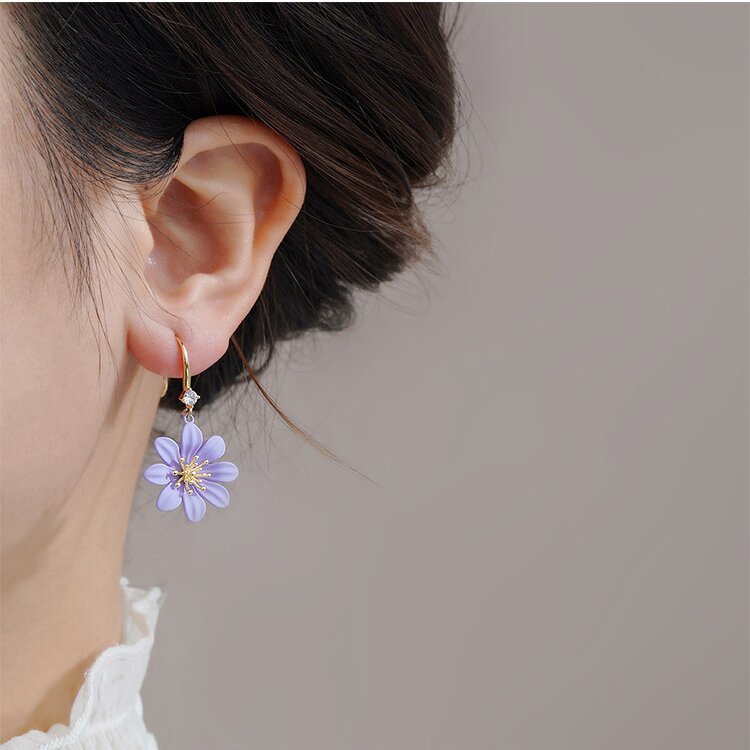 Atemberaubende Ohrring für den Alltag