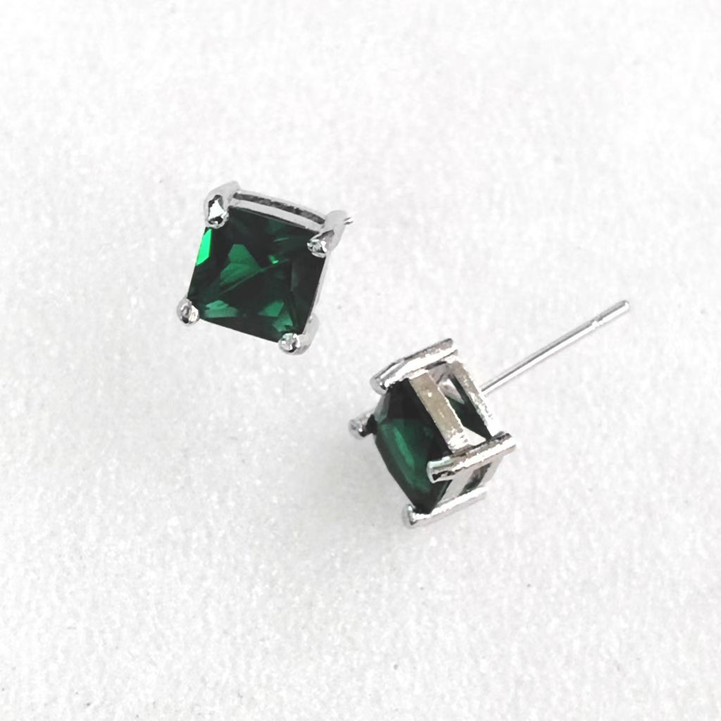 Schöne Ohrring mit einzigartigem Stil