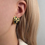 Atemberaubende Ohrring für den Alltag