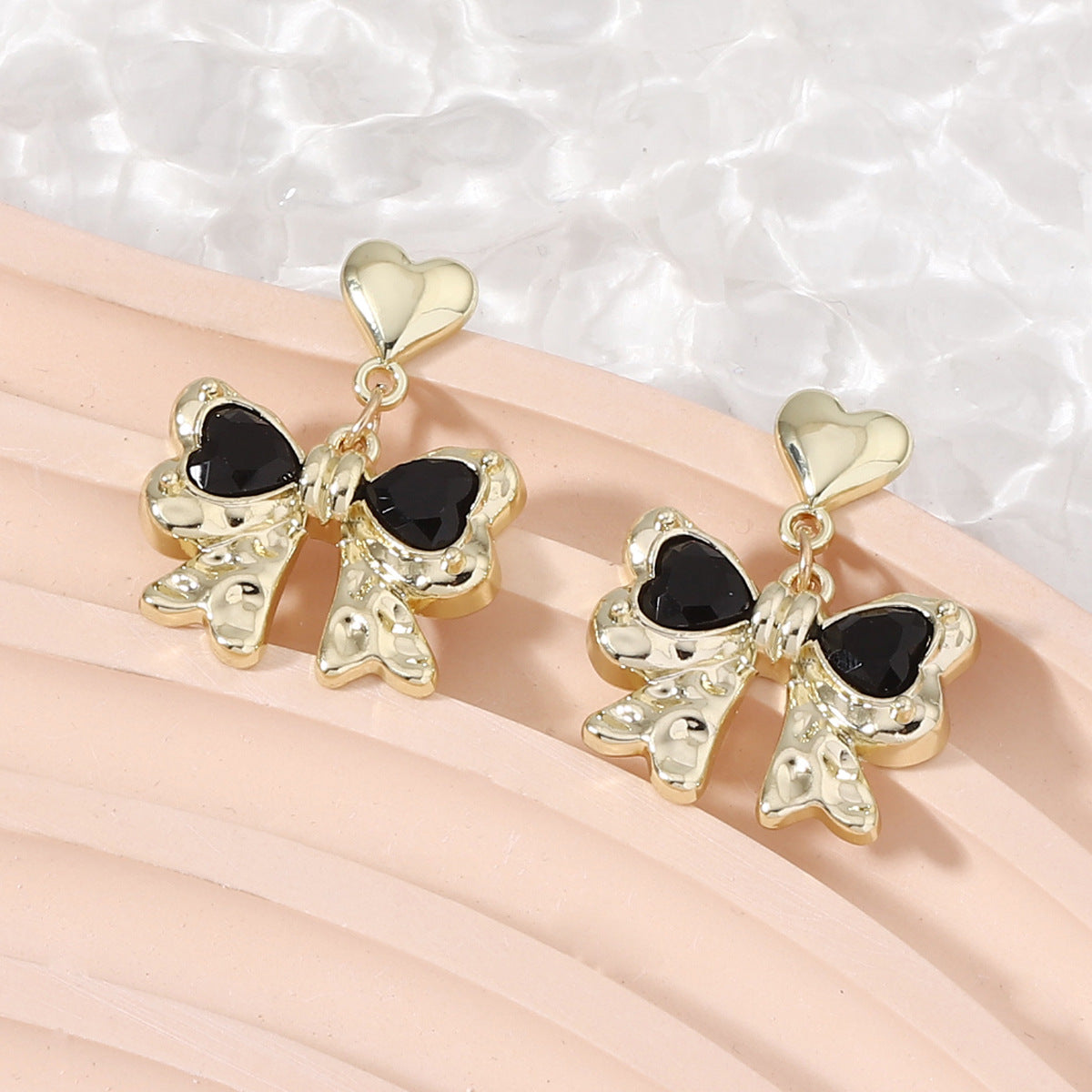 Atemberaubende Ohrring für den Alltag