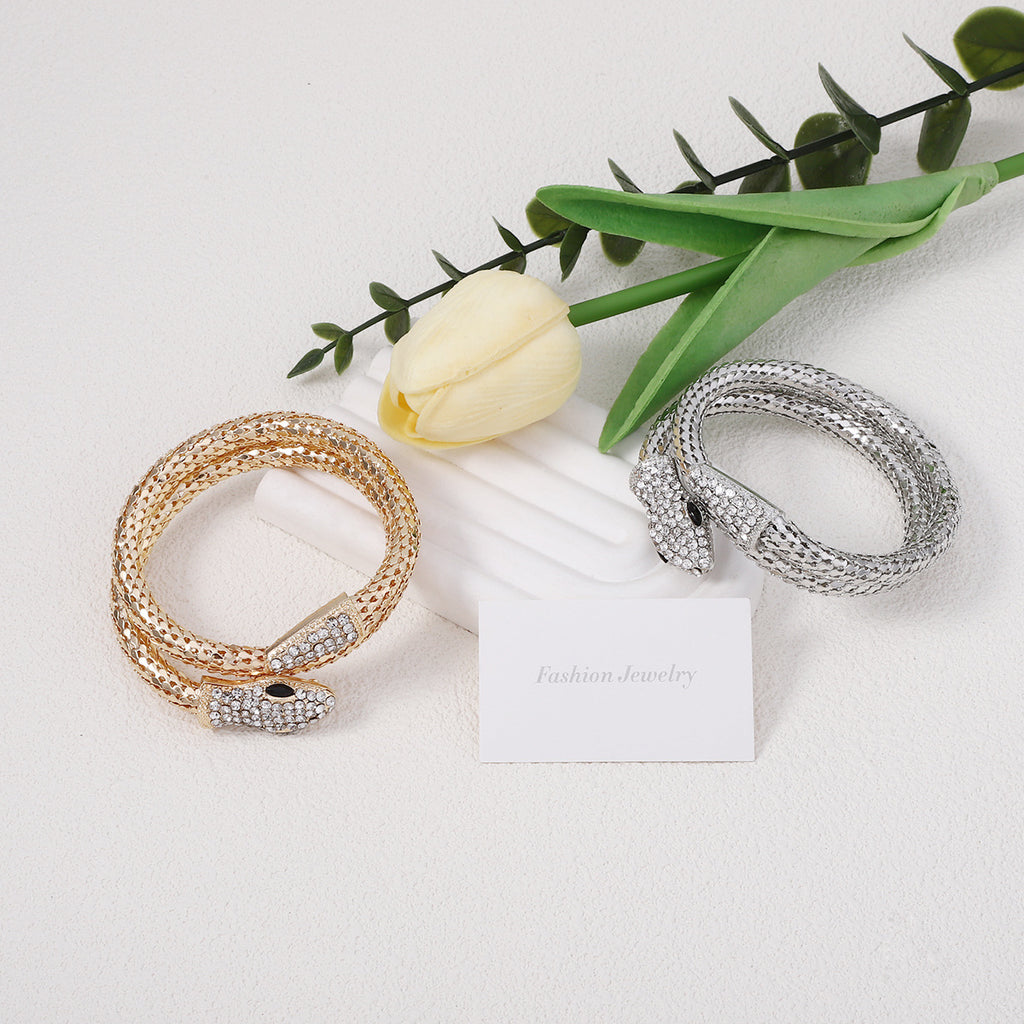 Schöne Armband mit einzigartigem Stil