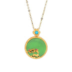 Schöne Halskette mit einzigartigem Stil