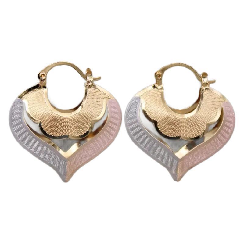 Atemberaubende Ohrring für den Alltag