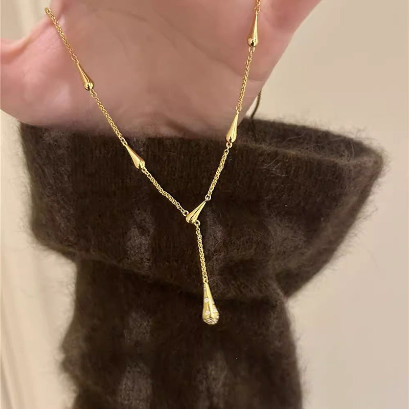 Klassische Halskette mit zeitloser Eleganz