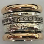 Schöne Schmuckset mit einzigartigem Stil