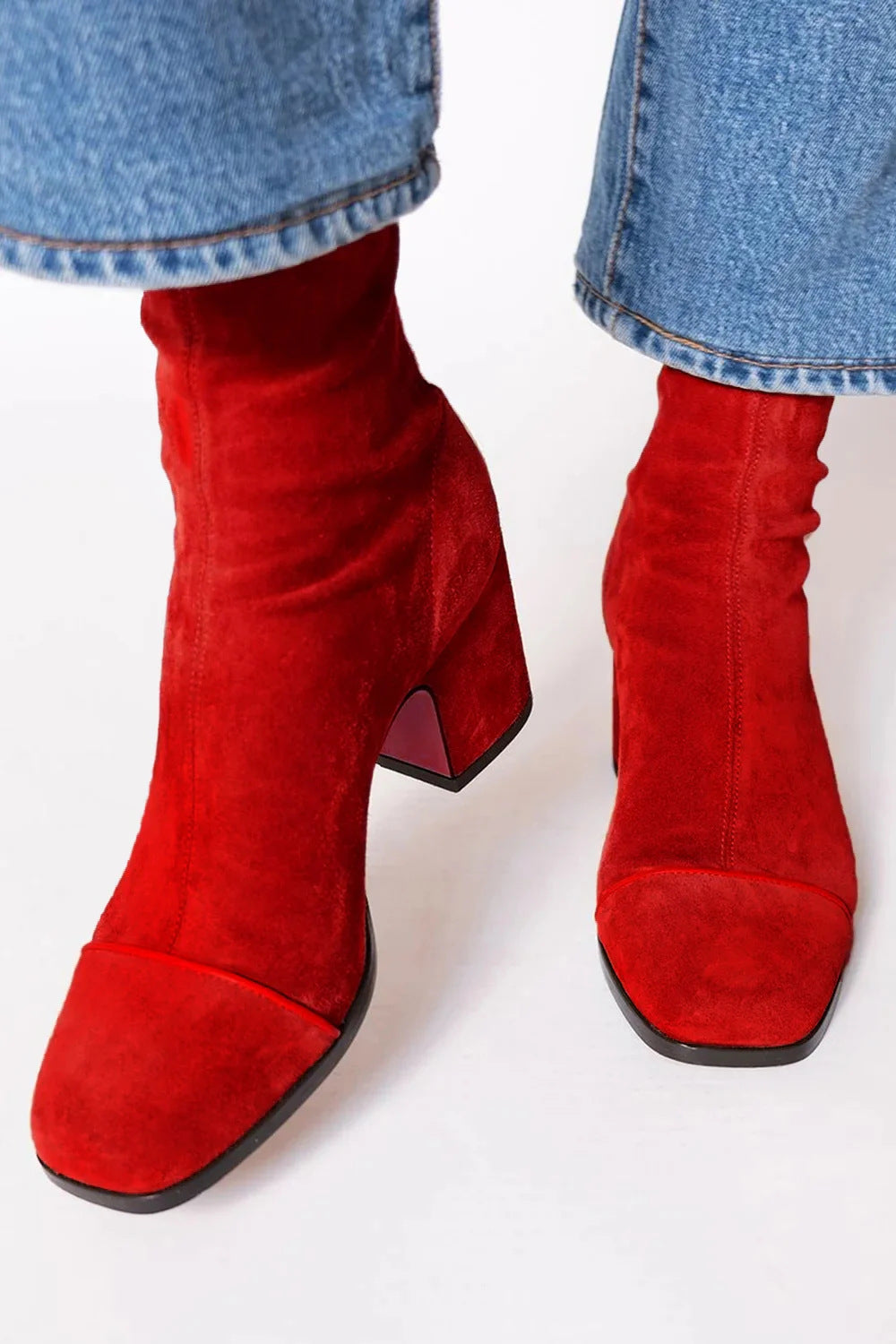 Graceful Orthopedic Boots for Modern Look