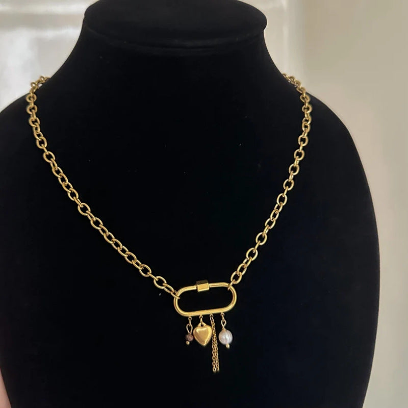 Schöne Perlen Halskette mit einzigartigem Stil