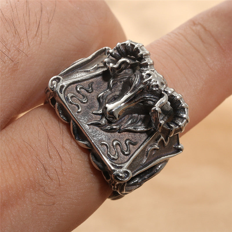 Schöne Ring mit einzigartigem Stil