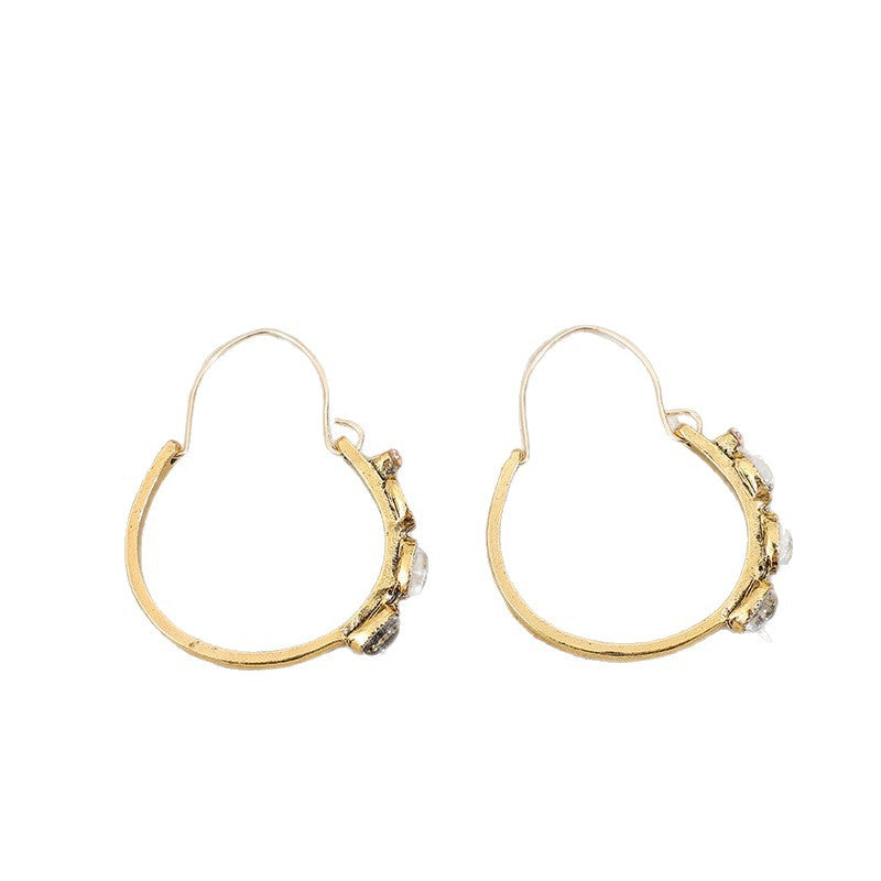 Atemberaubende Ohrring für den Alltag