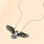 Schöne Halskette mit einzigartigem Stil