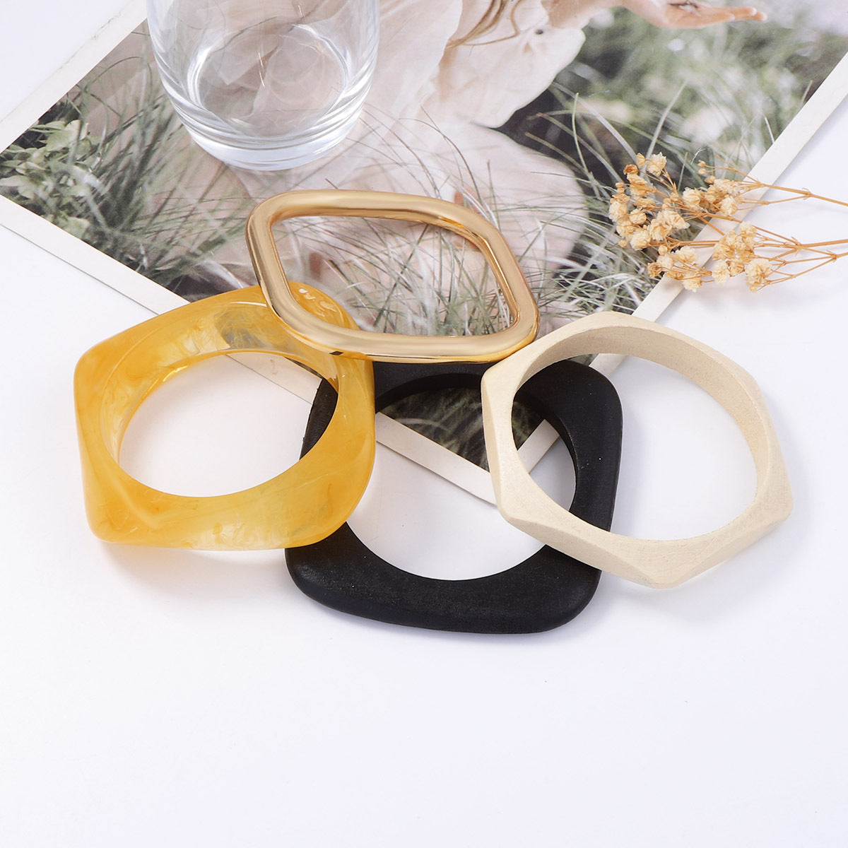 Klassische Armband mit zeitloser Eleganz