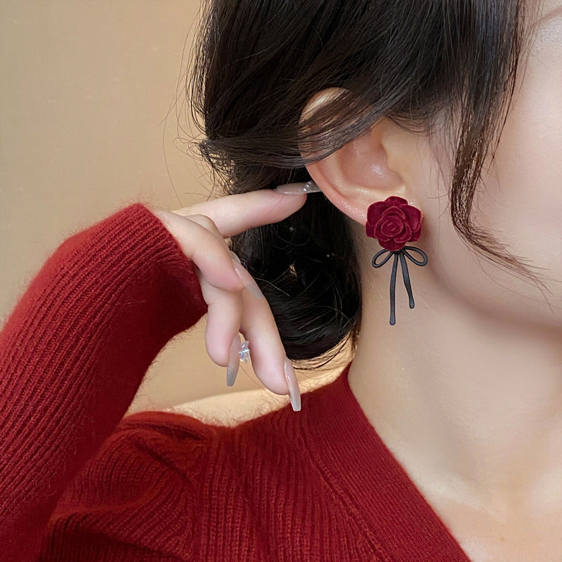 Atemberaubende Ohrring für den Alltag