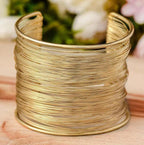 Schöne Armband mit einzigartigem Stil