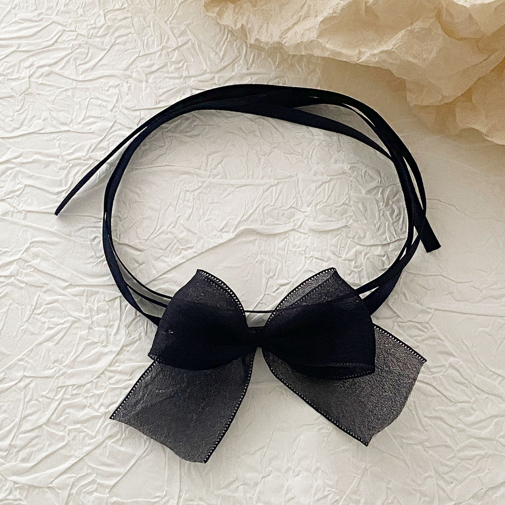 Zarte handwerkliche Halskette