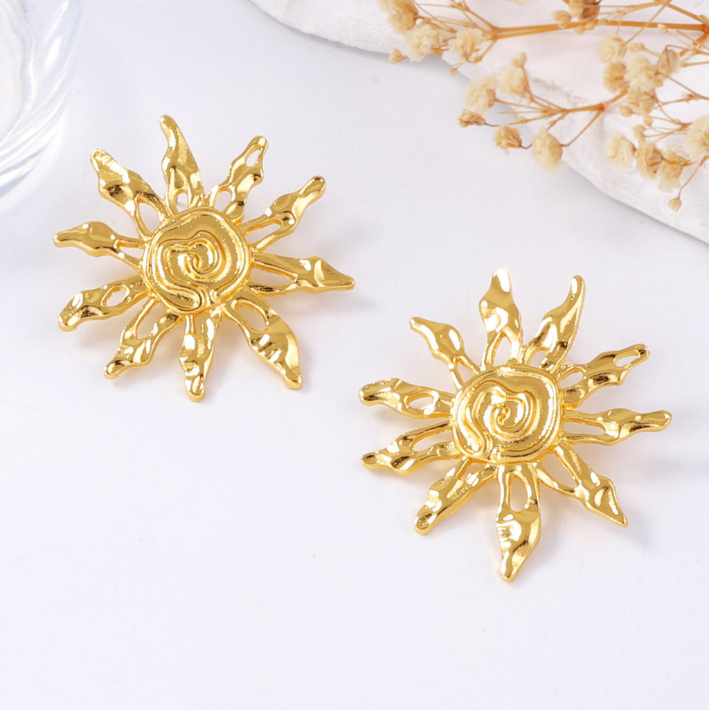 Atemberaubende Ohrring für den Alltag