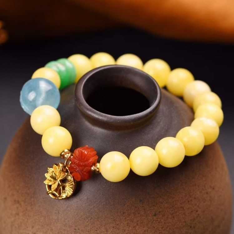 Klassische Gold Armband mit zeitloser Eleganz