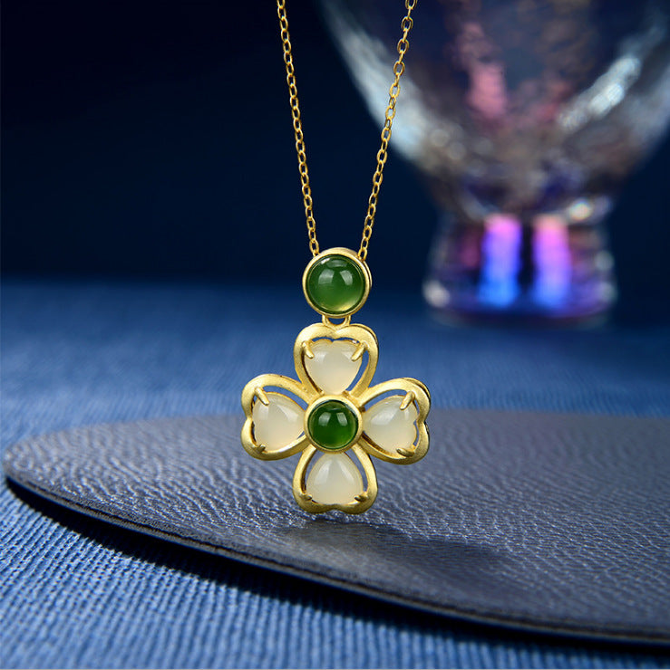 Schöne Silber Halskette mit einzigartigem Stil