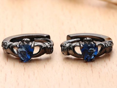 Schöne Ohrring mit einzigartigem Stil