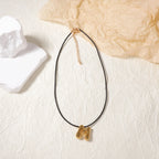 Zarte handwerkliche Halskette