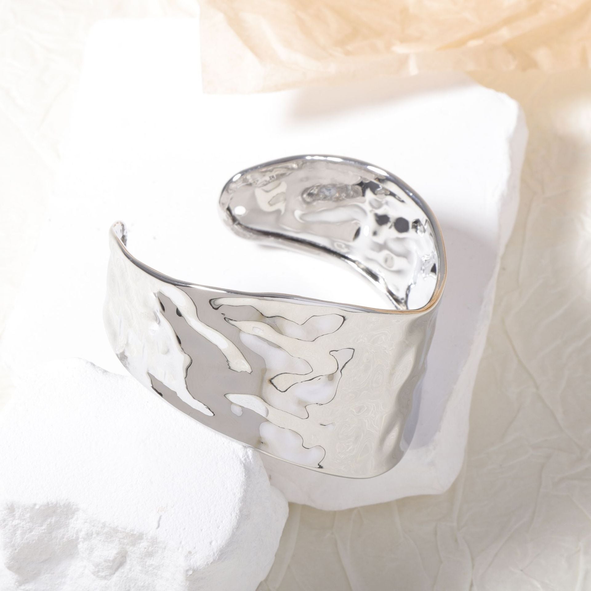 Klassische Armband mit zeitloser Eleganz