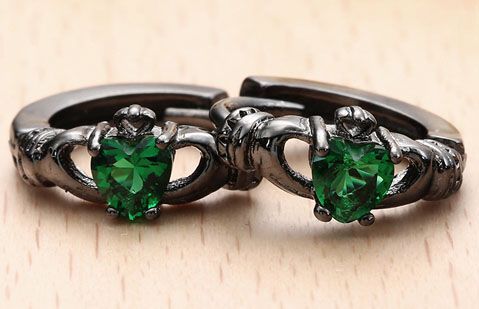 Schöne Ohrring mit einzigartigem Stil