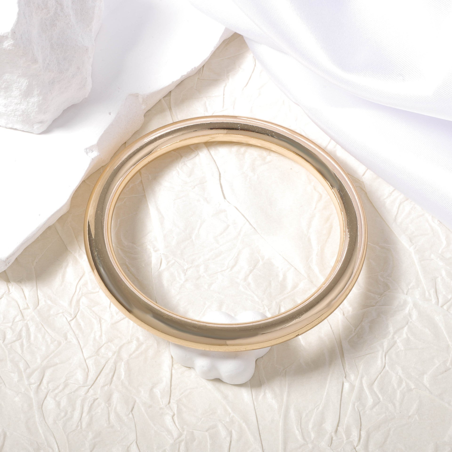 Schöne Armband mit einzigartigem Stil