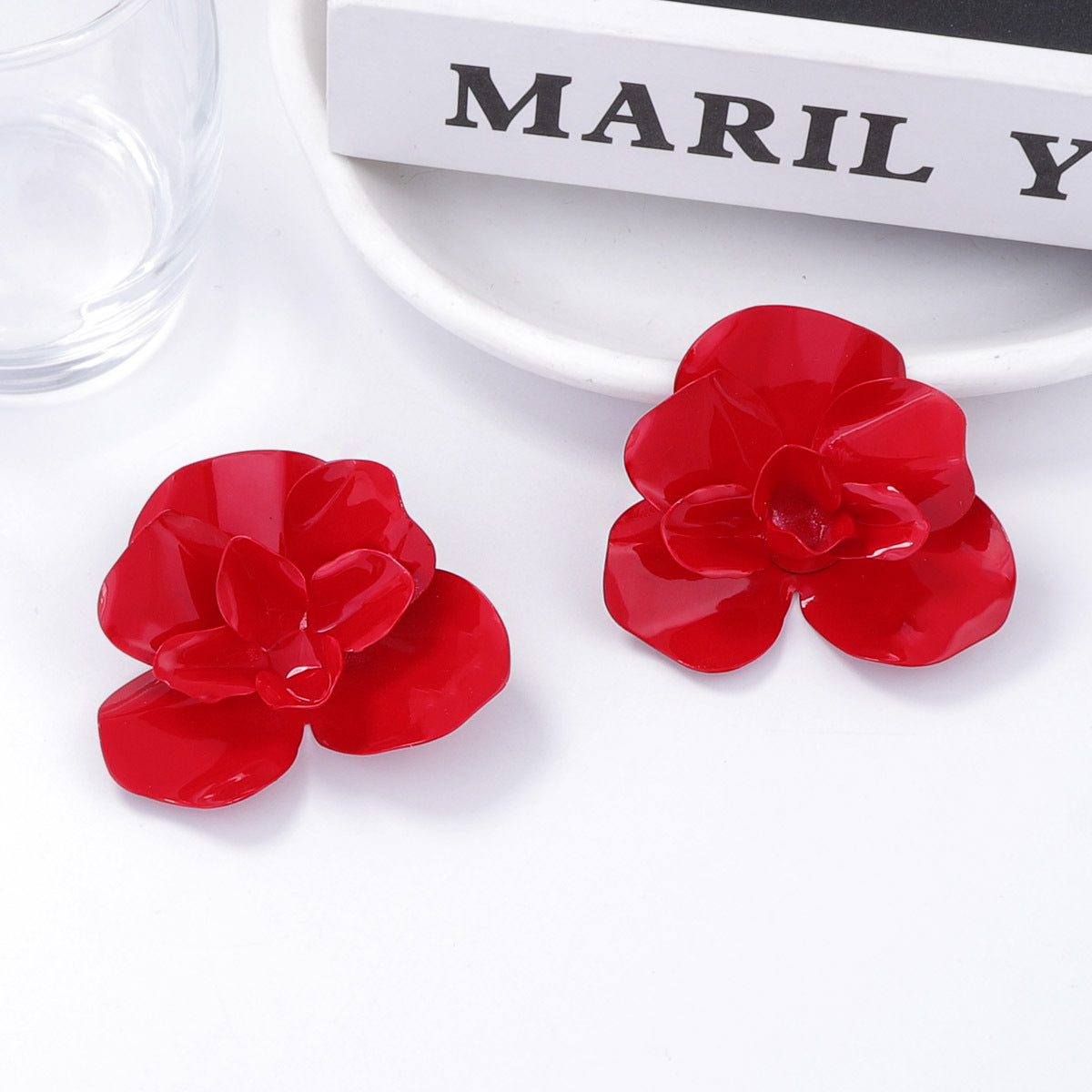 Atemberaubende Ohrring für den Alltag