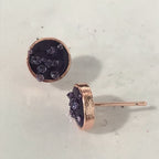 Zarte handwerkliche Ohrring