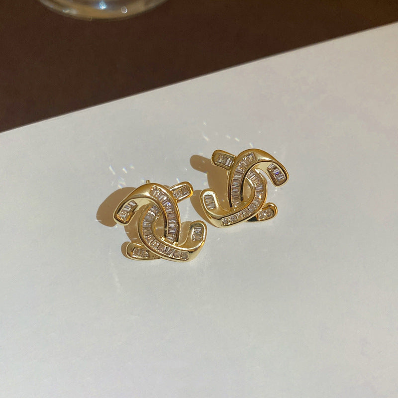 Atemberaubende Gold Ohrring für den Alltag