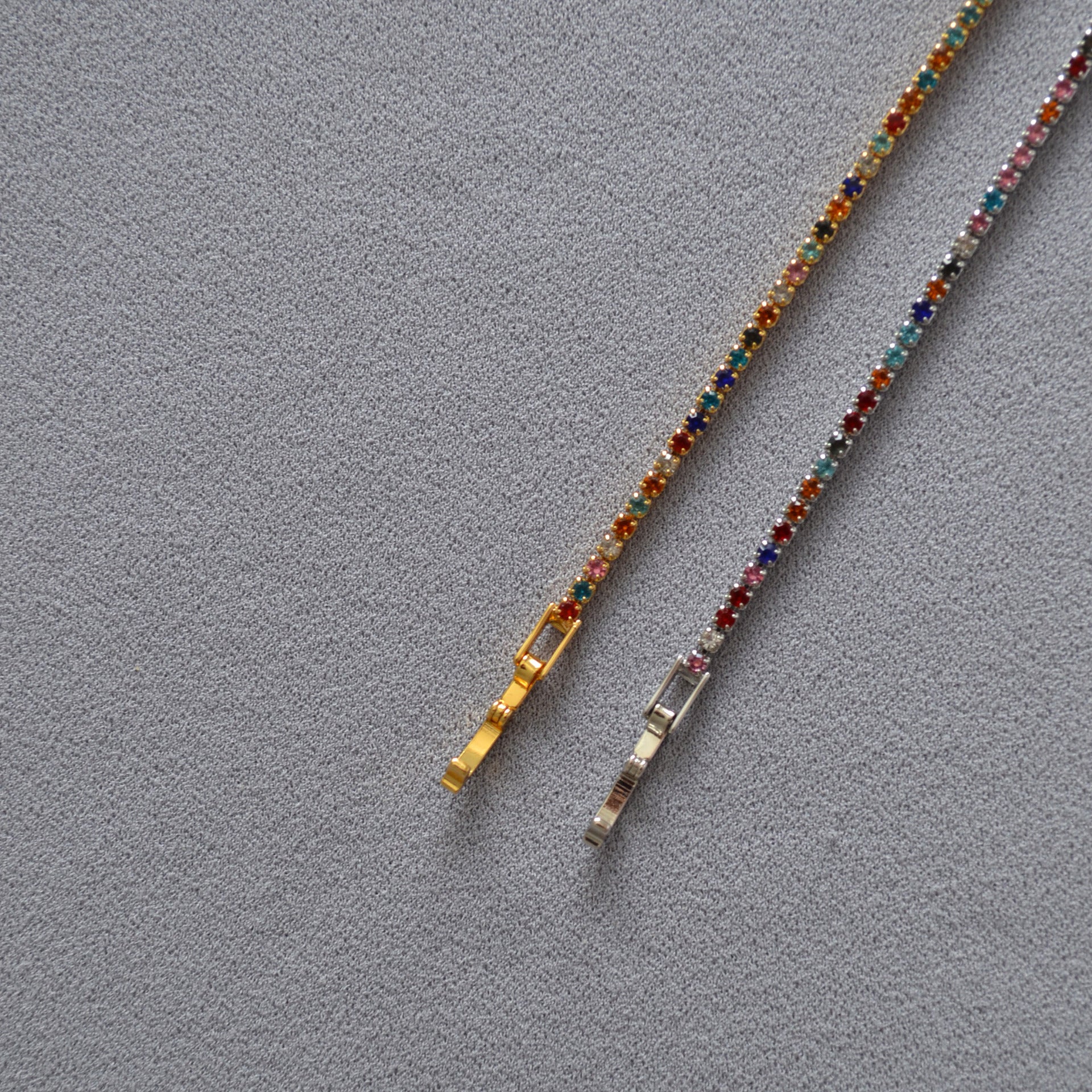 Schöne Armband mit einzigartigem Stil