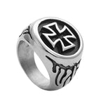 Zarte handwerkliche Ring