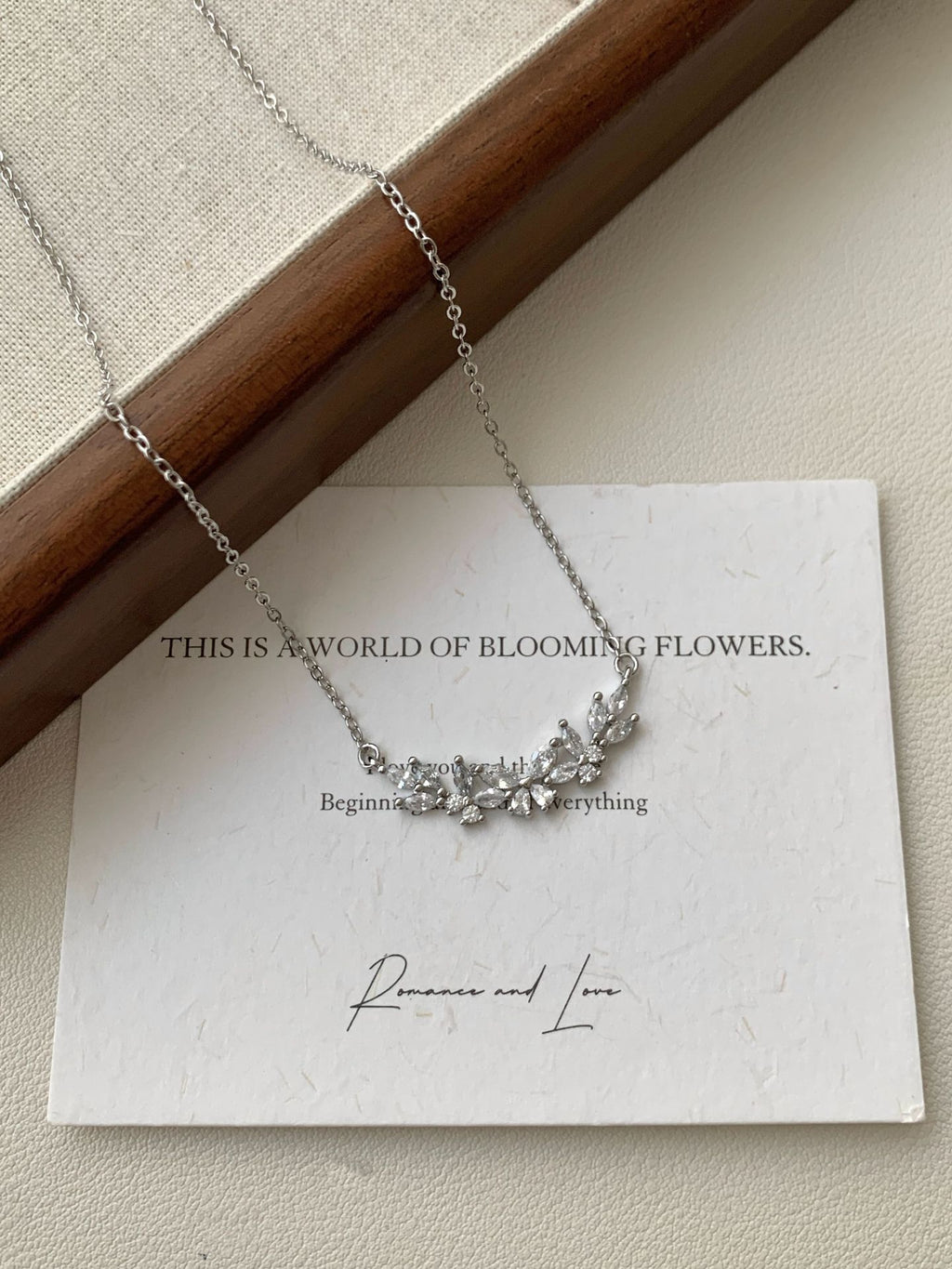 Klassische Halskette mit zeitloser Eleganz